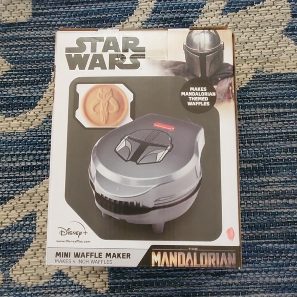 Star Wars Mini Waffle Maker, NIB, - Picture 2 of 7